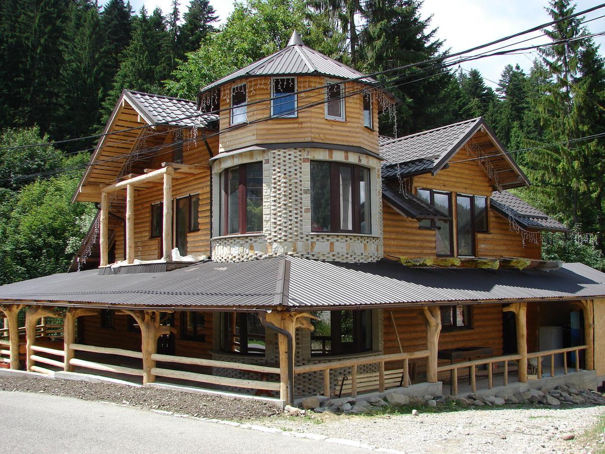 Taverna Ceahlau Durau Exteriör bild