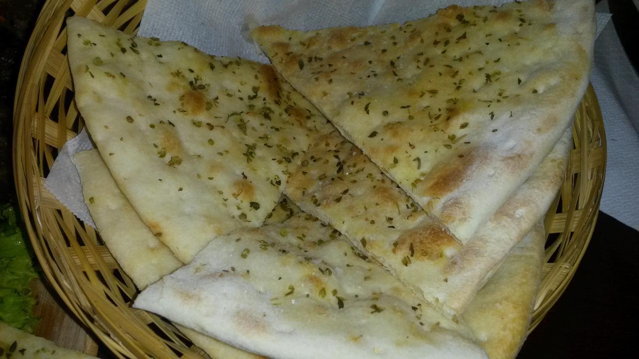 Taverna Ceahlau Durau Exteriör bild