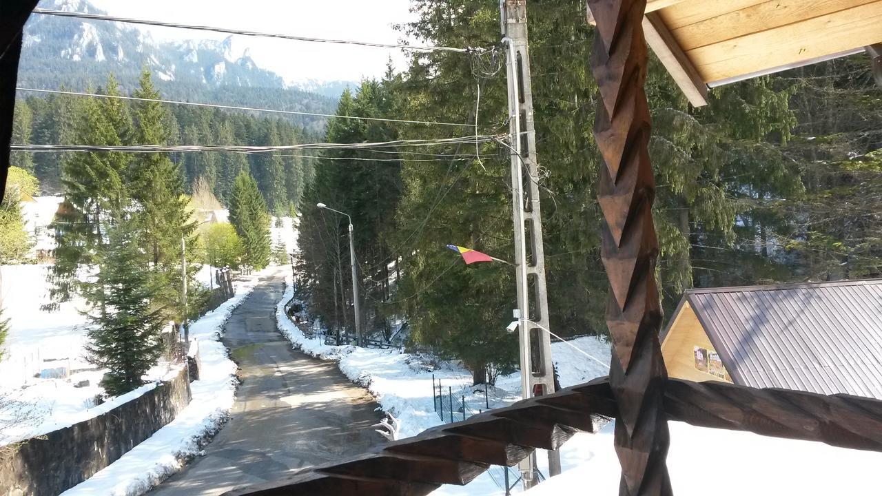 Taverna Ceahlau Durau Exteriör bild